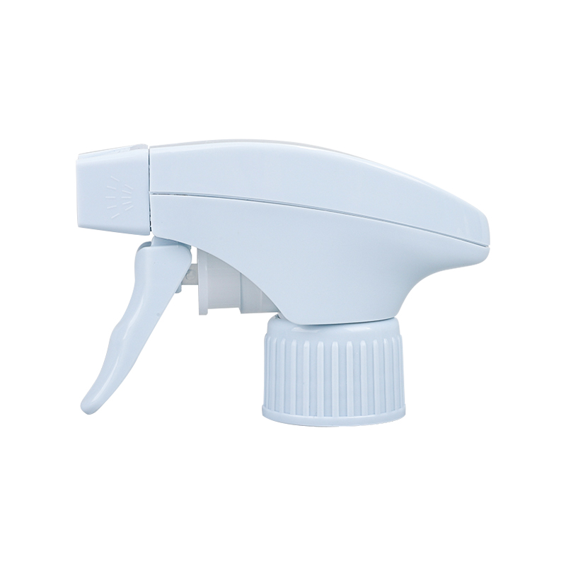 Penyemprot plastik ringan